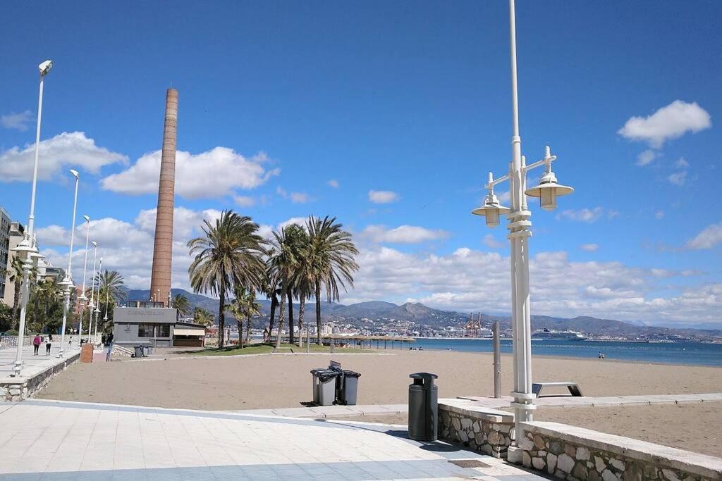 Magnifique Duplex Avec Terrasse Proche De La Plage Málaga Exterior foto